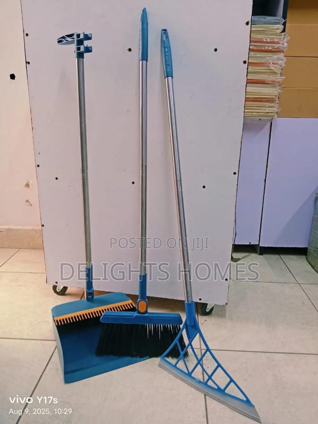 3 in 1 Rotating Long Broom Scoop Dustpan Set(Go) - main view