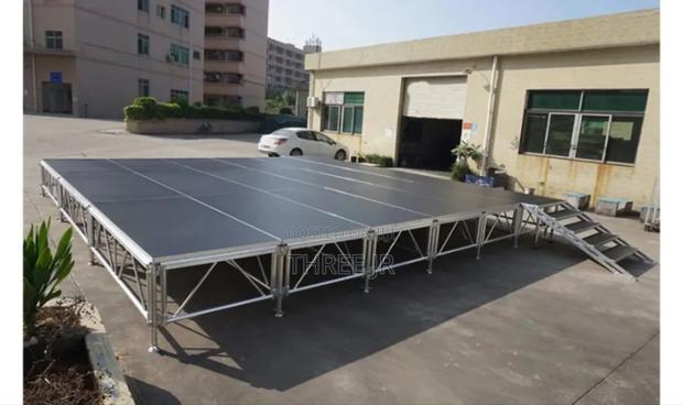 Stage Boards Hire for Executive Events - thumbnail 3