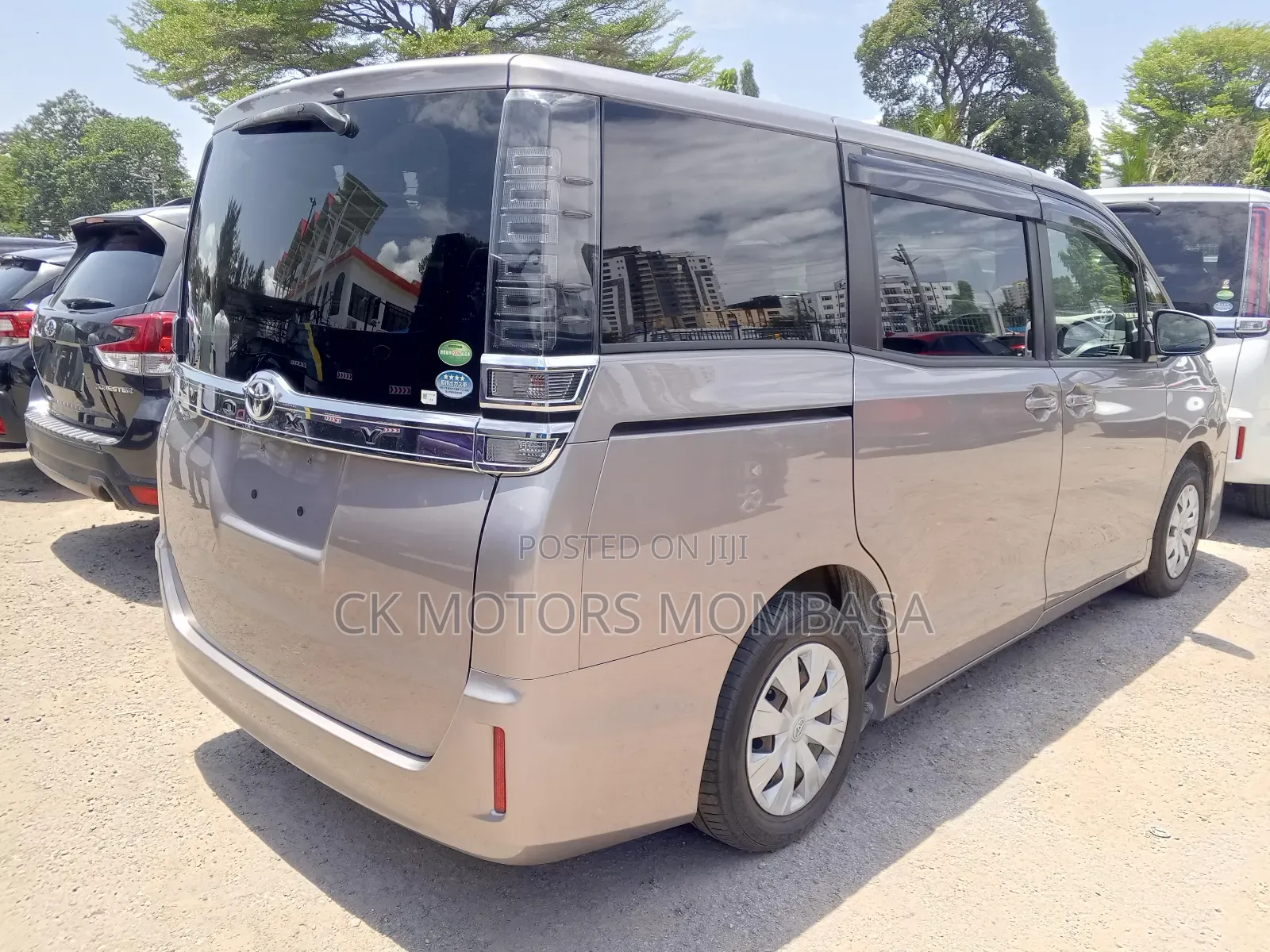 Toyota Voxy 2018 Gray