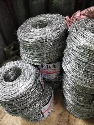 Galvanized Barbed Wire - thumbnail 2