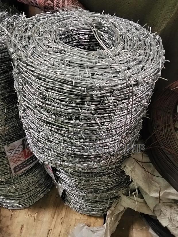Galvanized Barbed Wire - thumbnail 3