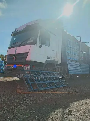 Highsided Trailer for Transportation Accessible