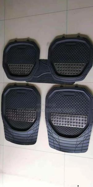 Car Rubber Floor Mats - thumbnail 2