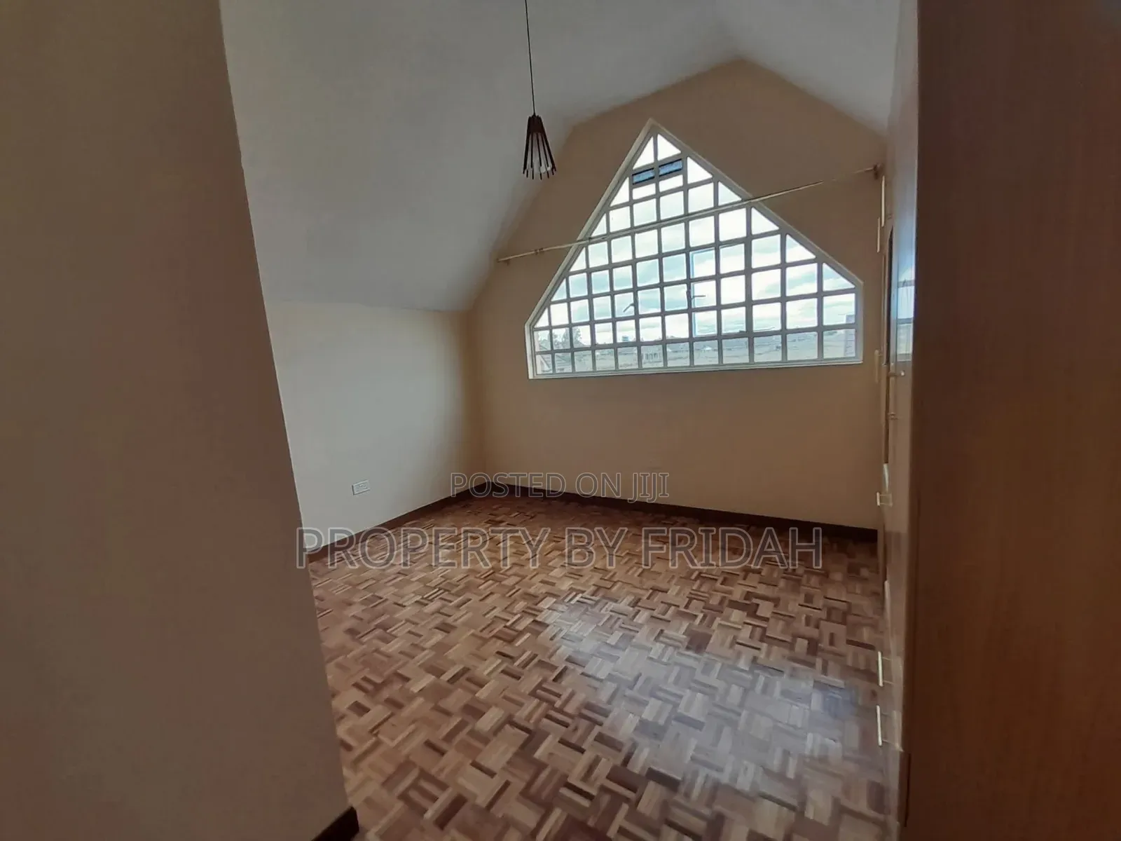 5bdrm Mansion in Kitengela for rent