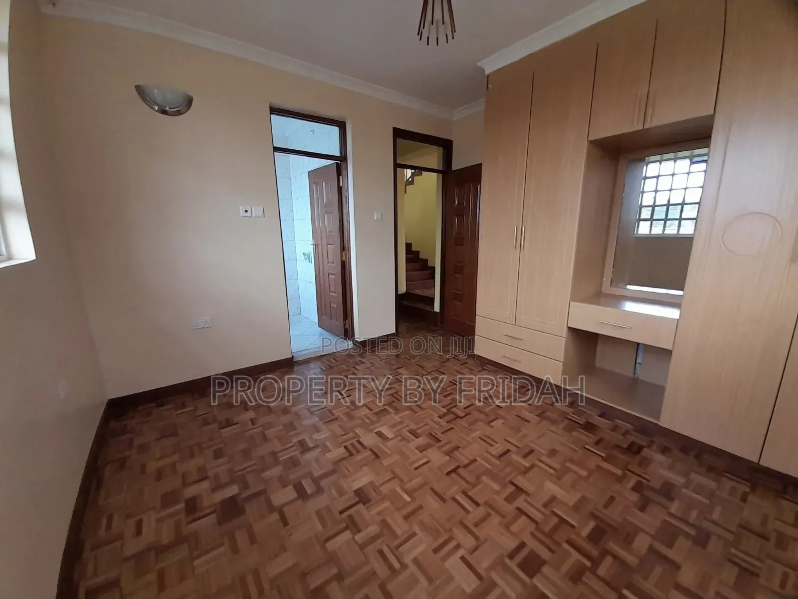 5bdrm Mansion in Kitengela for rent