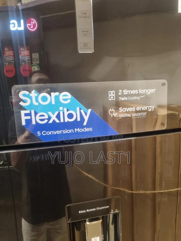 Samsung Fridge 620 LTR Rt85k7111bs - thumbnail 3