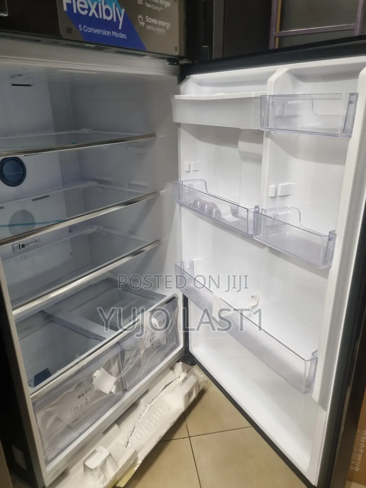 Samsung Fridge 620 LTR Rt85k7111bs