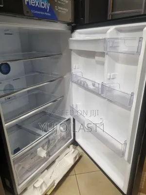 Samsung Fridge 620 LTR Rt85k7111bs