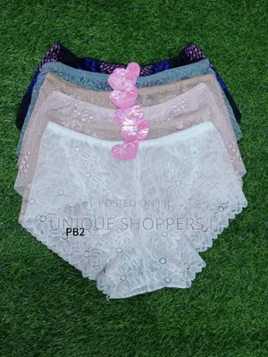 Laced Hot Pant