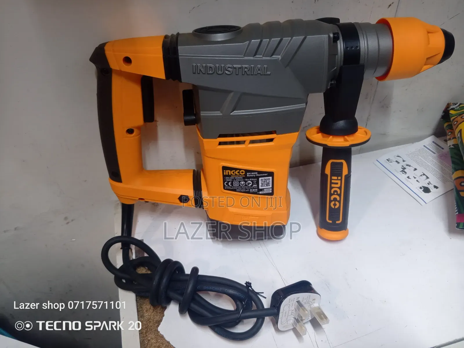 1800w Ingco Rotary Hammer Drill