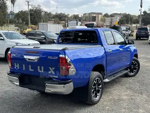 Toyota Hilux Revo Double Cab Deisel 2.4 AWD 2018 Blue
