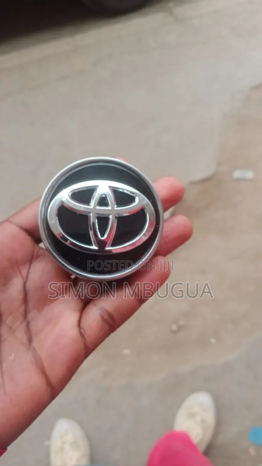 Toyota Harrier 2014-2020 Wheel Center Caps