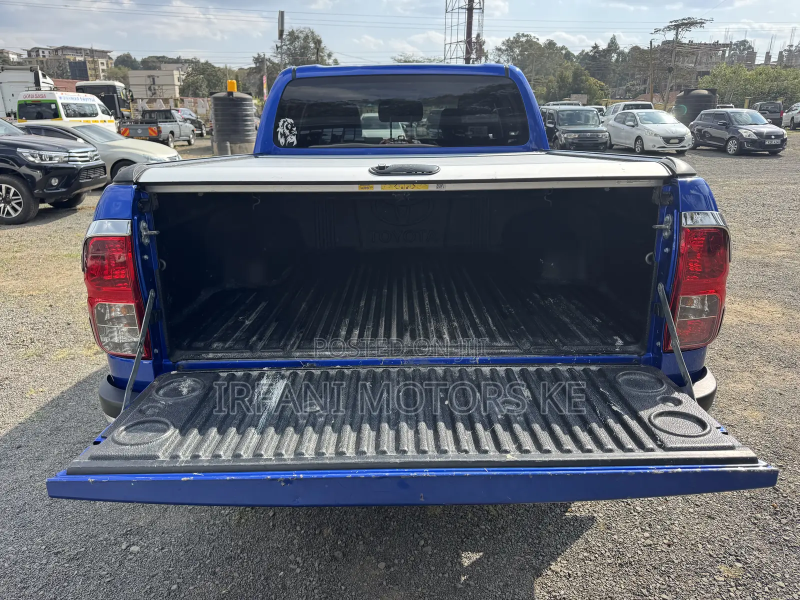 Toyota Hilux Revo Double Cab Deisel 2.4 AWD 2018 Blue