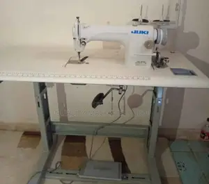 Industrial Juki DDL 8700 Electric Sewing Machine