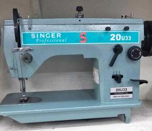 Industrial 20u Singer Sewing Machine - main view