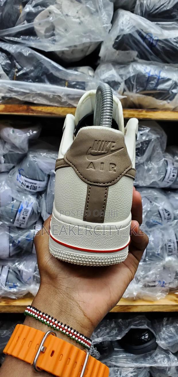 Brown Cream Airforce 1 Custom - thumbnail 4