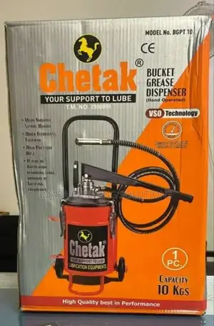 Industrial Chetak Grease Bucket – Built for Professional Use in Garage