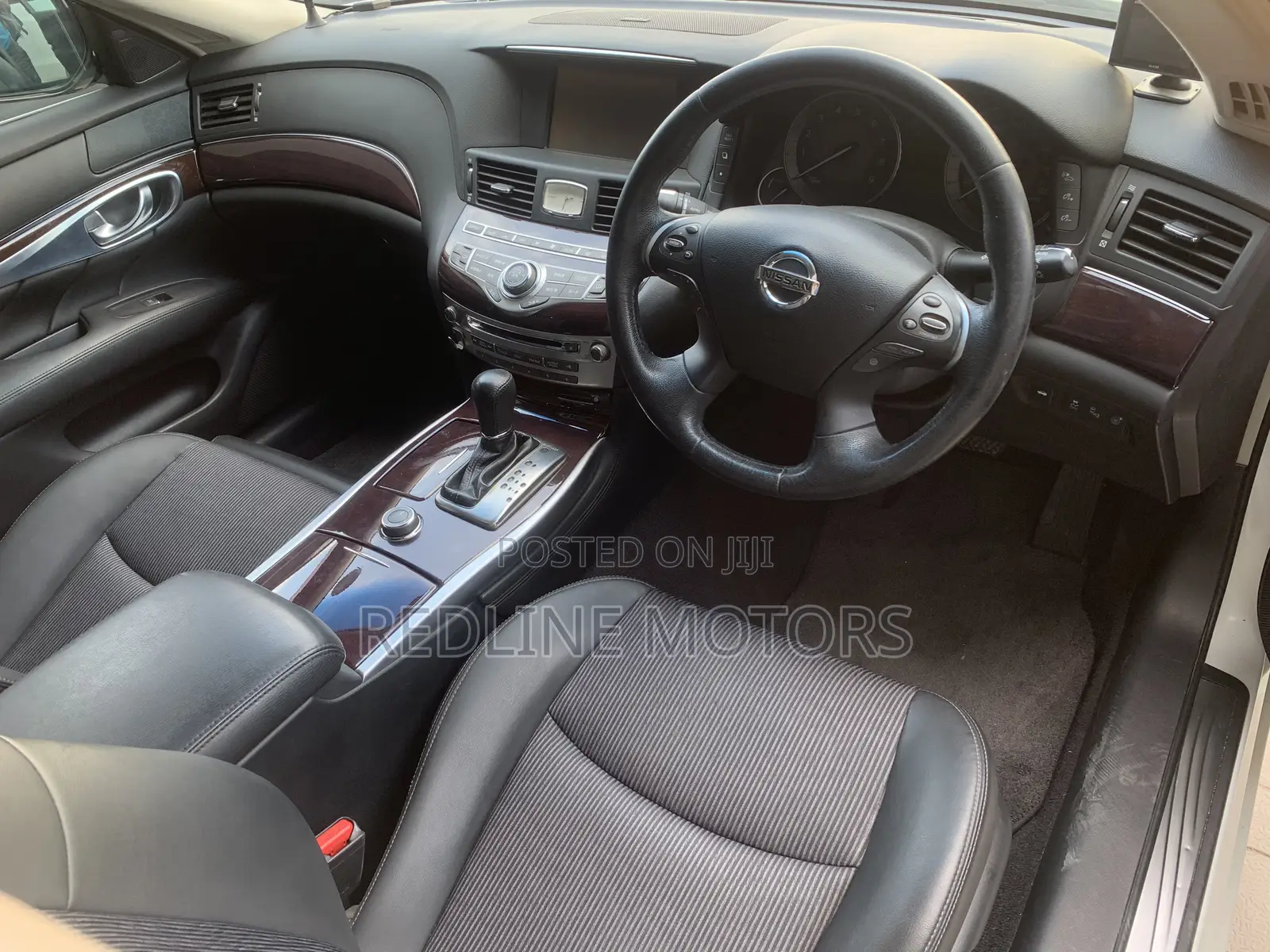Nissan Cima 2018 White