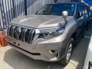 Toyota Land Cruiser Prado 2.7 2018 Gray