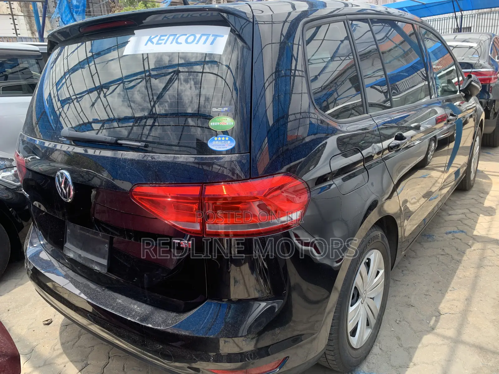 Volkswagen Touran 2018 Black