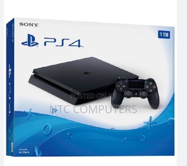 Sony Playstation 4 Slim 1tb Console - main view