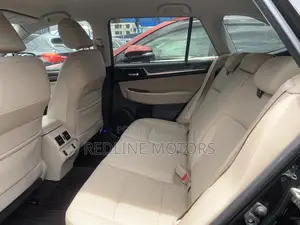 Subaru Outback 2.5i AWD 2018 Black