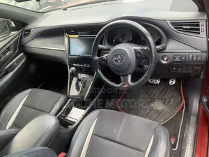 Toyota Harrier 2.0 Turbo 4WD 2018 Burgundy