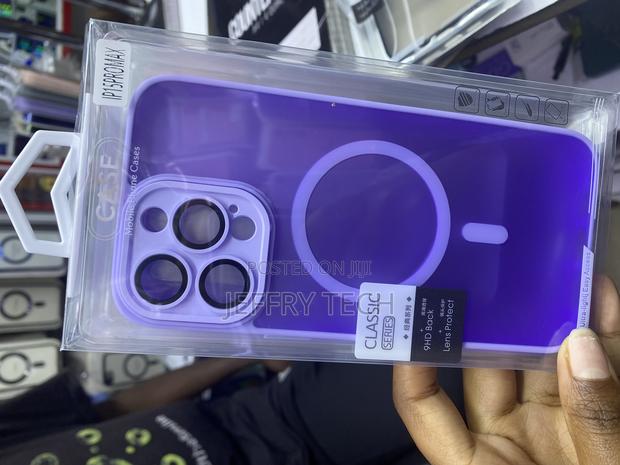 Grawer Magnetic for iPhone 15 Pro Max Translucent Matte Case - main view