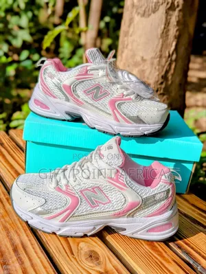 New Balance 530 Sneakers For Ladies