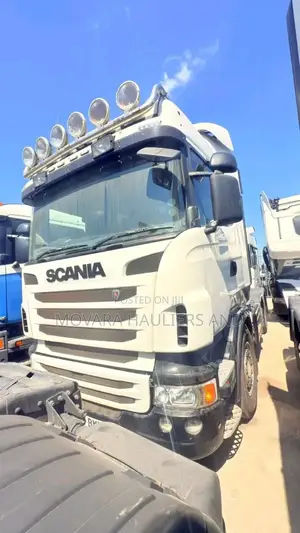 Transit Trailers Accessible for Logistics Services
