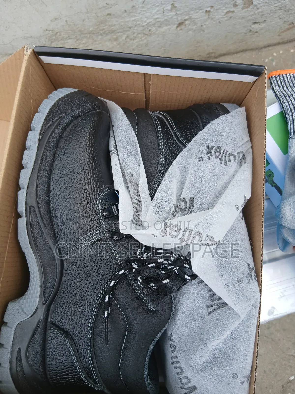 Safety Footwear Safety Shoes/ Boots