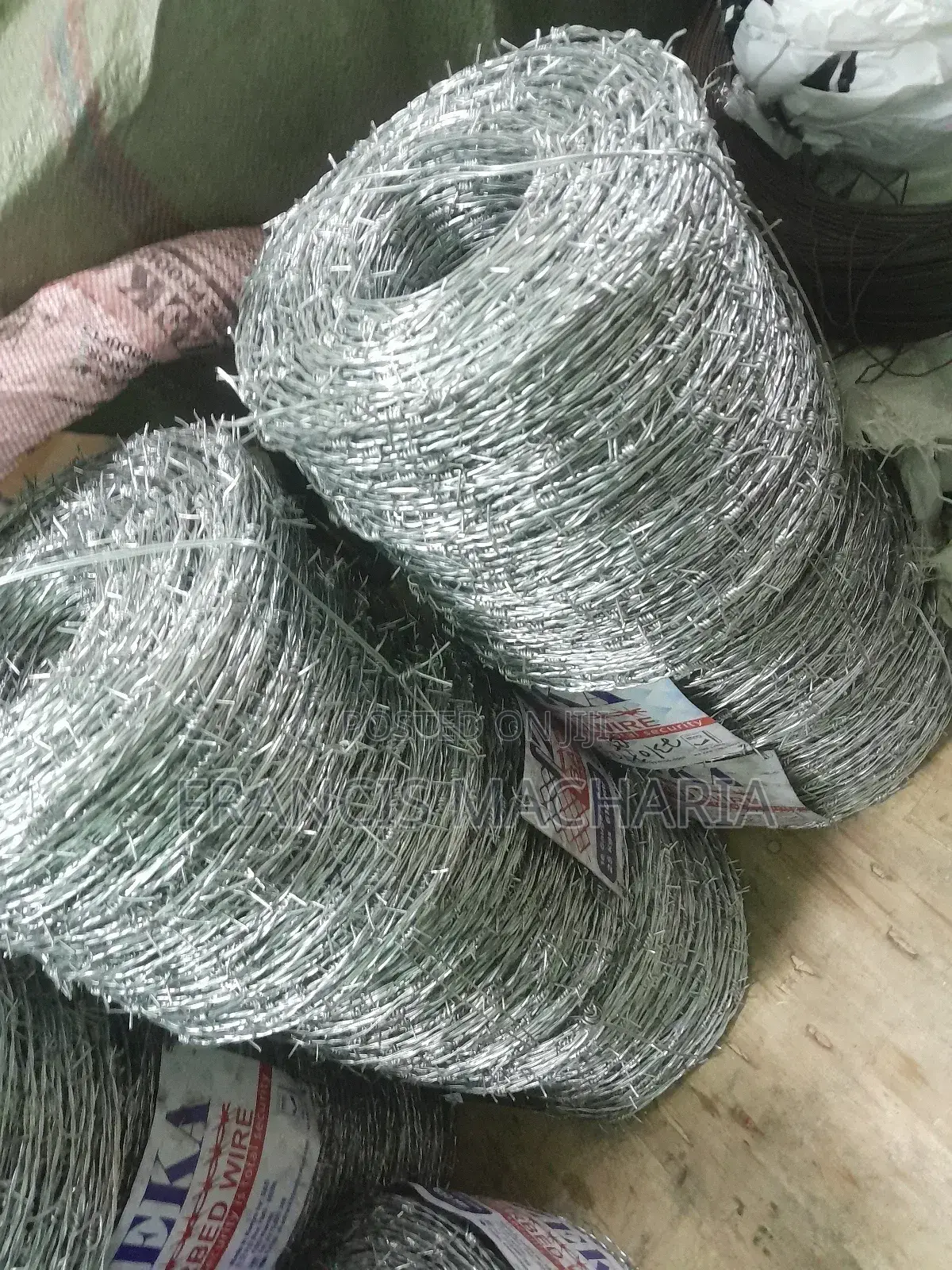 Ffencing Barbed Wire 610m