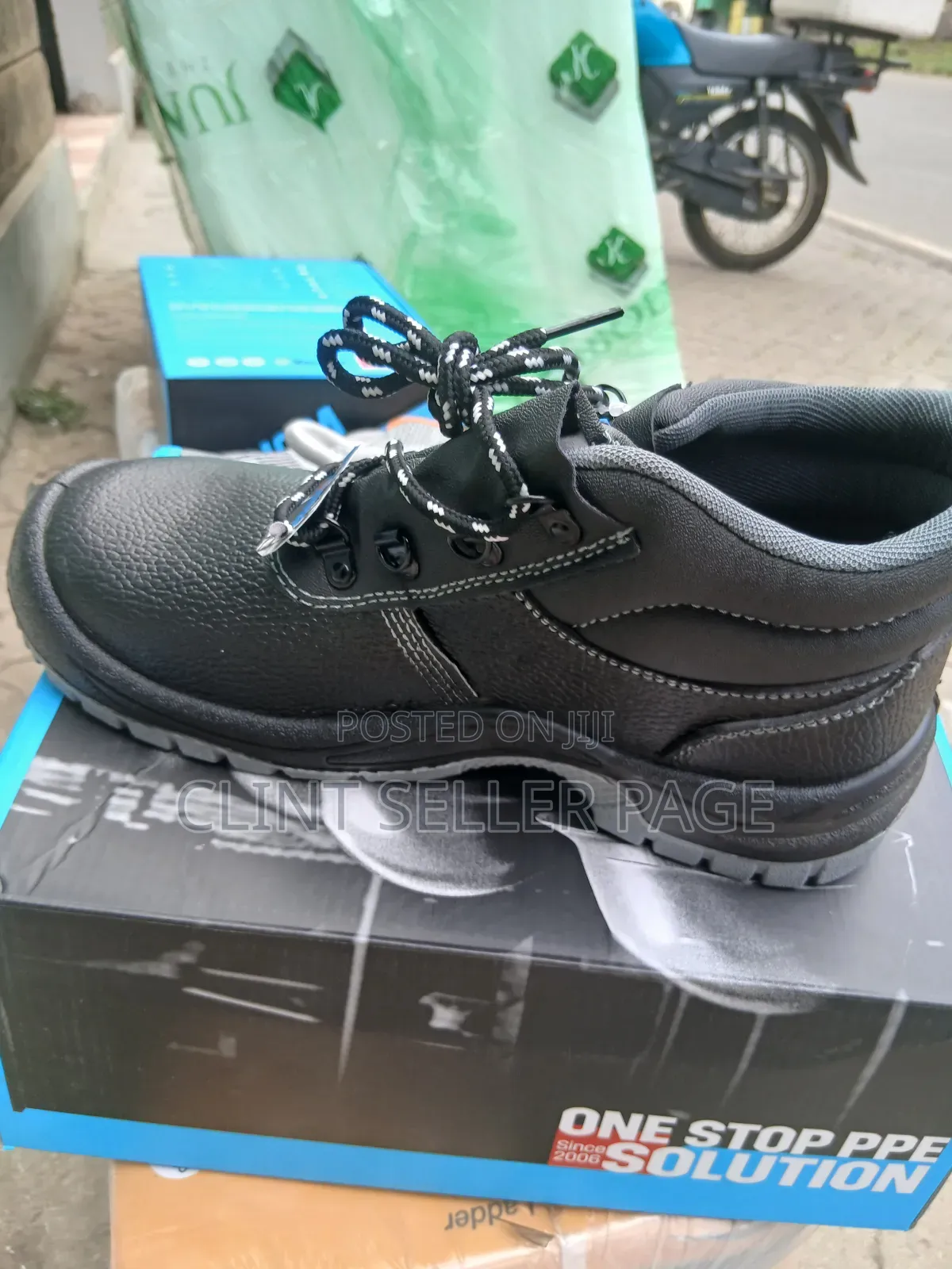 100% Protection Safety Boots
