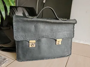 Amiet Leather Antique Laptop Briefcase Sleeve With Retractable Handle
