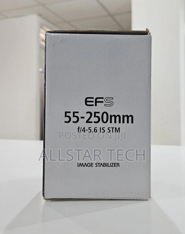 Canon Ef-S 55-250mm F/4-5.6 Is STM Lens Boxed