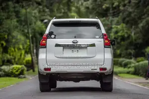 Toyota Land Cruiser Prado 2.7 2019 White