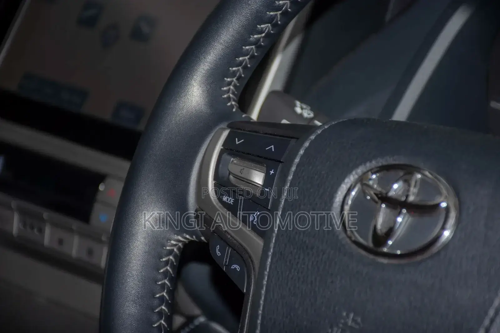 Toyota Land Cruiser Prado 2.7 2019 White