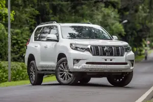 Toyota Land Cruiser Prado 2.7 2019 White