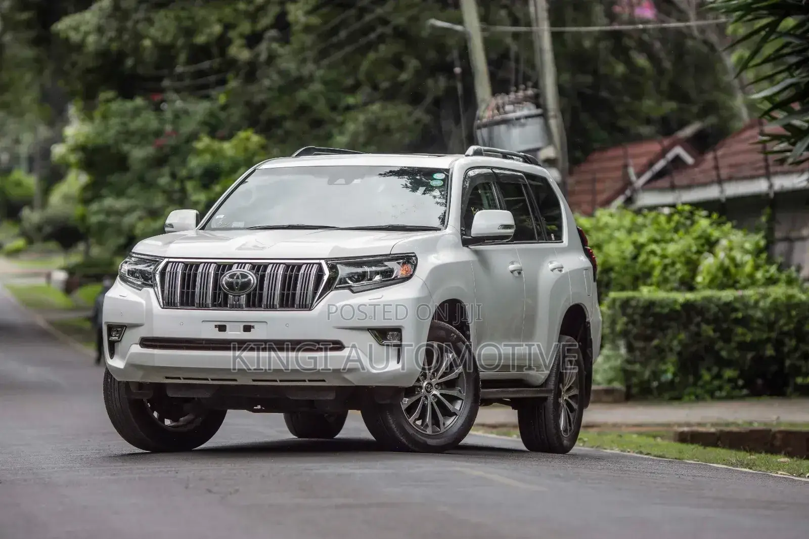 Toyota Land Cruiser Prado 2.7 2019 White