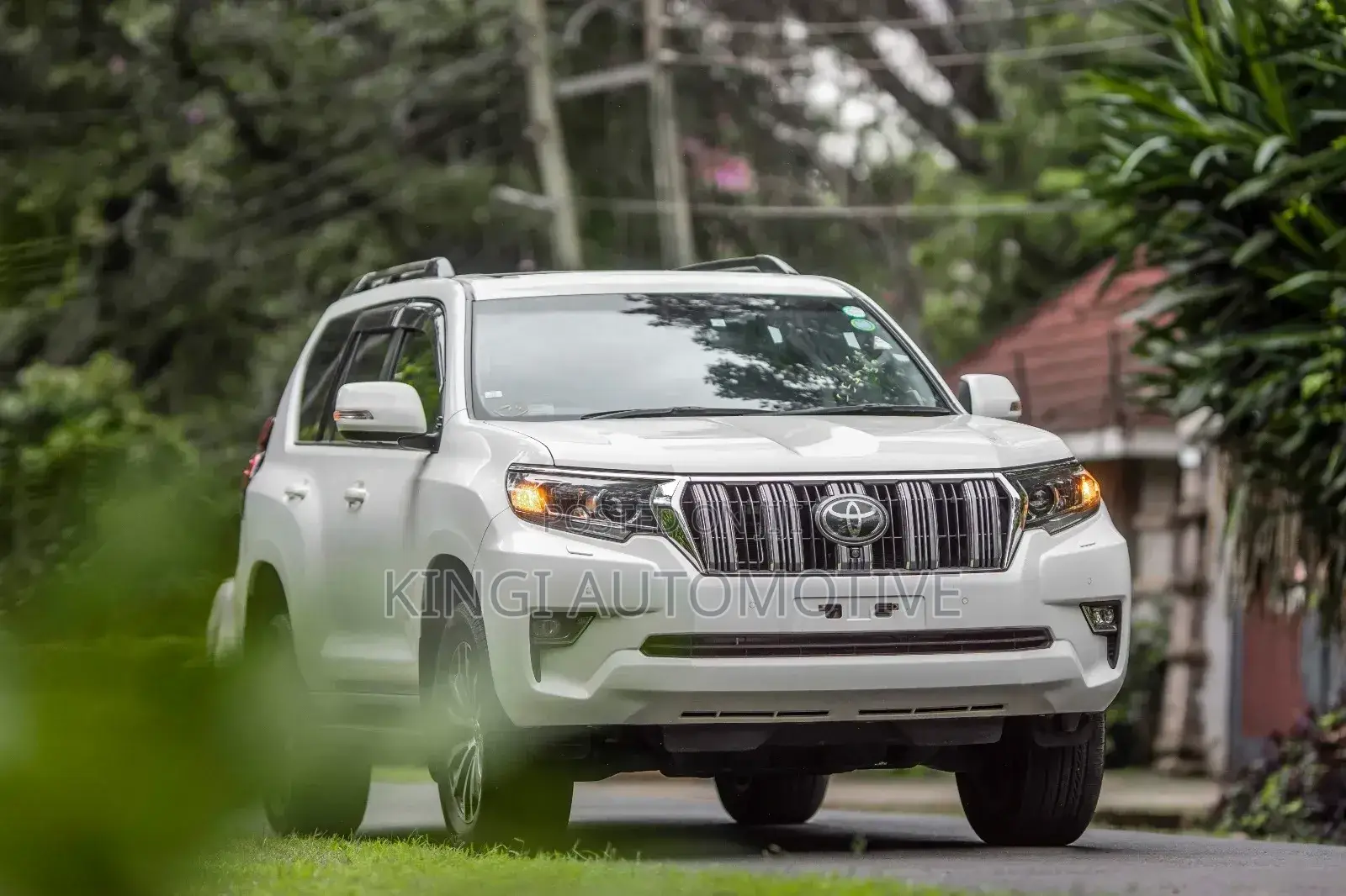 Toyota Land Cruiser Prado 2.7 2019 White