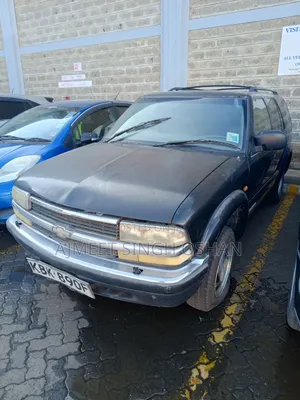 Toyota Hilux 2006 Gray