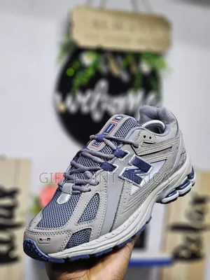 New Balance 1906  Sneakers