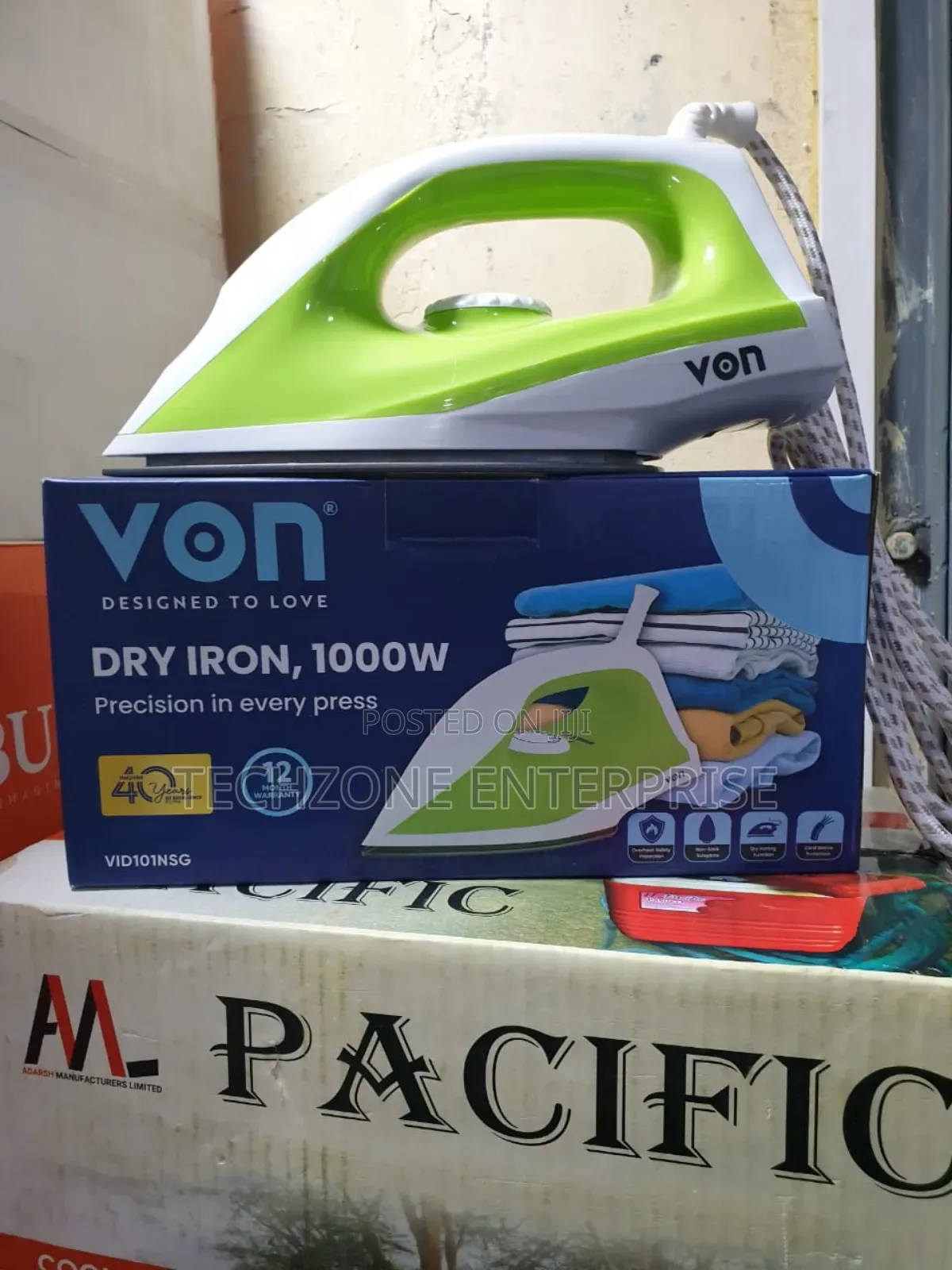 Von Dry Iron Box With Braided Swivel Power Code 