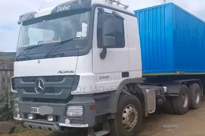 Transit Trailer for Goods and Transport