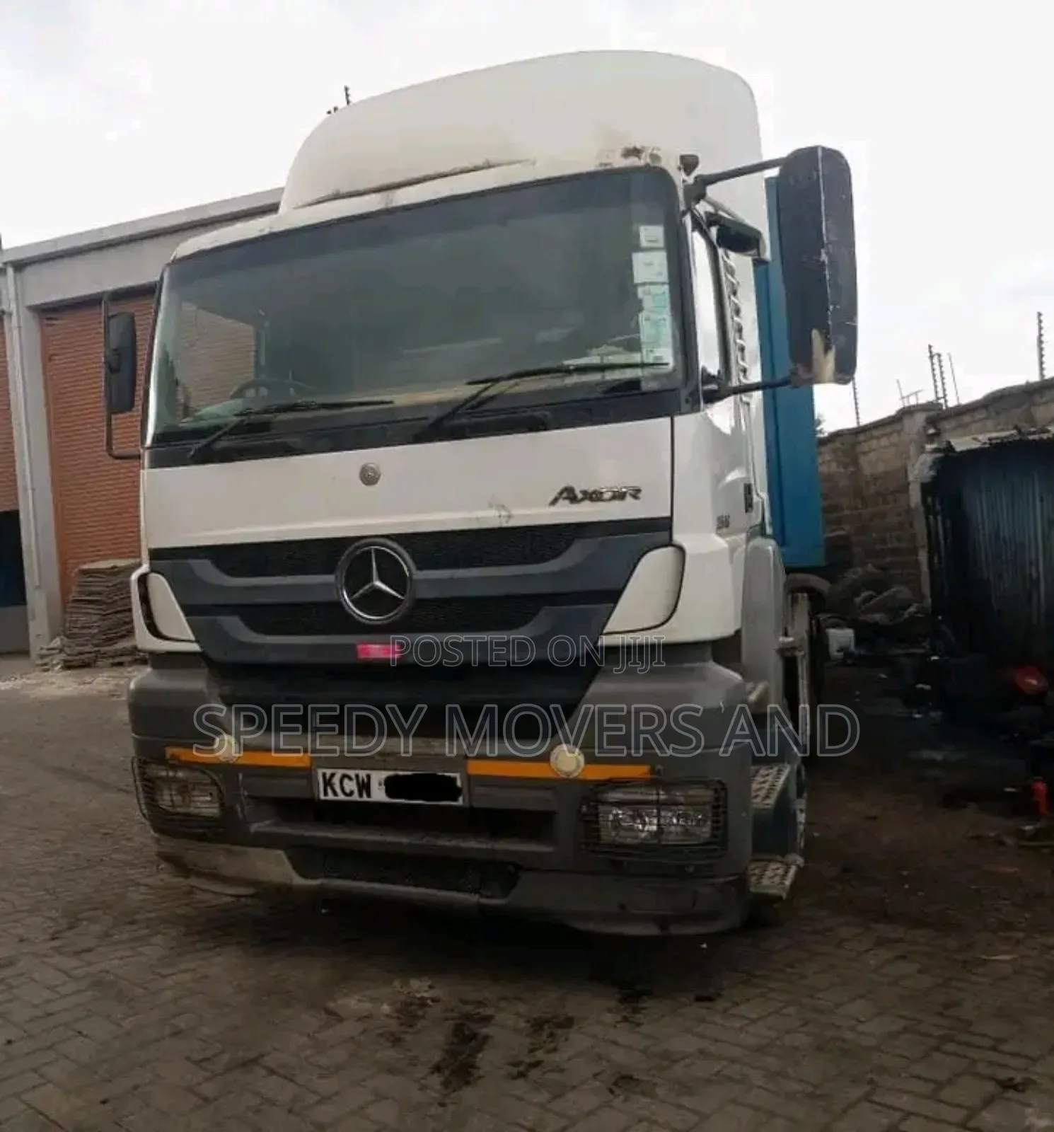Boxbody Trailers for Goods Delivery Accessible