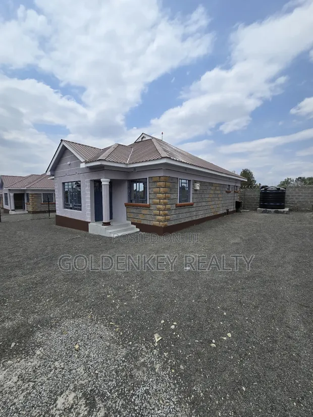3bdrm Bungalow in Kitengela for sale