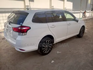 Toyota Corolla Fielder 1.5 Petrol AWD 2018 Pearl