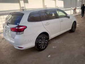 Toyota Corolla Fielder 1.5 Petrol AWD 2018 Pearl