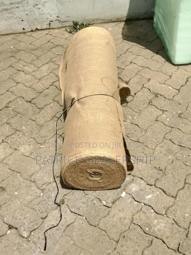 Jute/Burlap Fabric - thumbnail 2