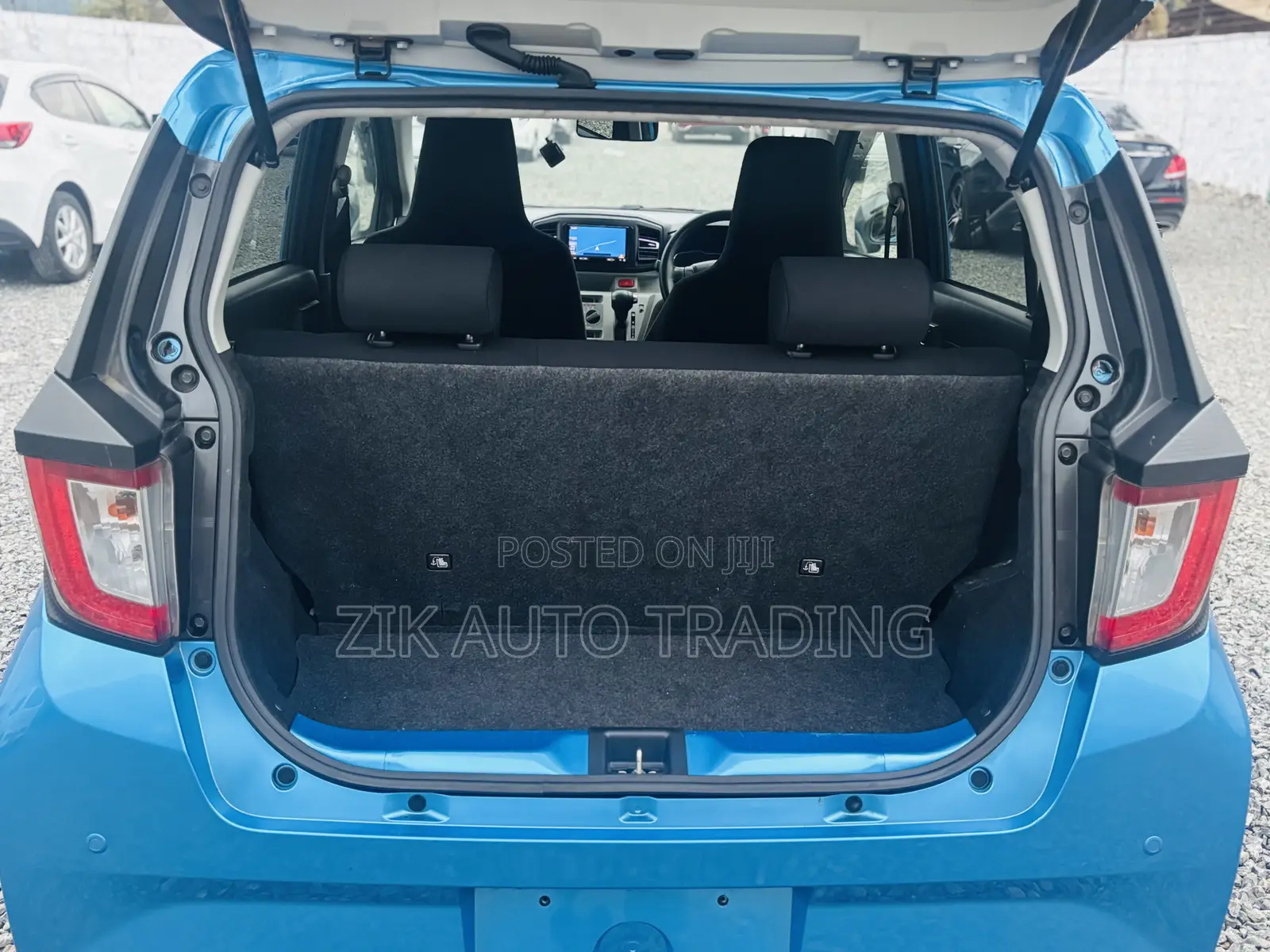 Daihatsu Mira 2018 Blue